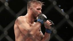 Illinois UFC Fighter Loudly Booed By Canadians After Saying He Was Going To Make Them Pay For Booing U.S. Anthem